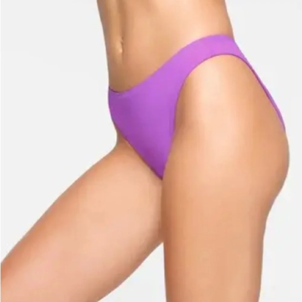 NWT Women's Violet Plunge Bikini Top with Mid Coverage bottoms both 2X